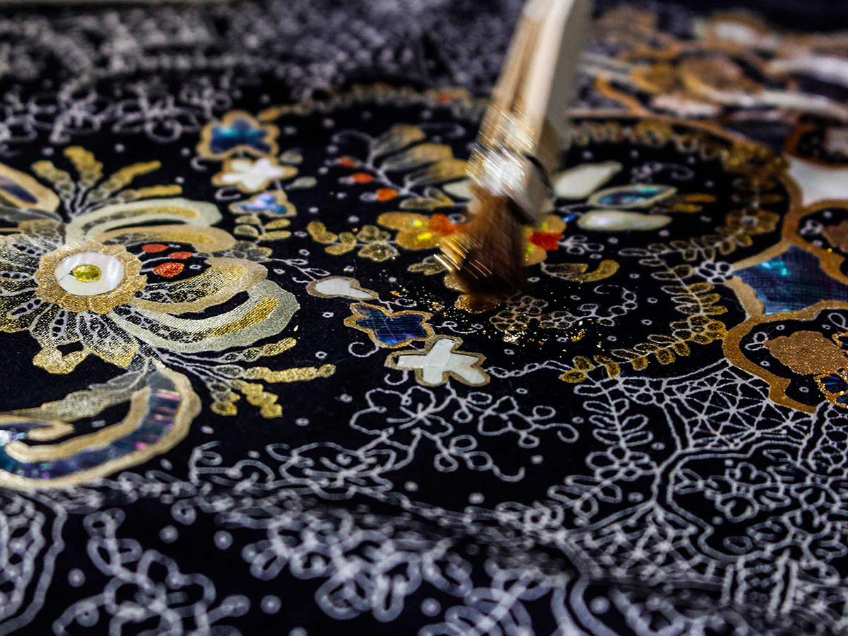 ブルーミング中西株式会社 ハンカチーフ