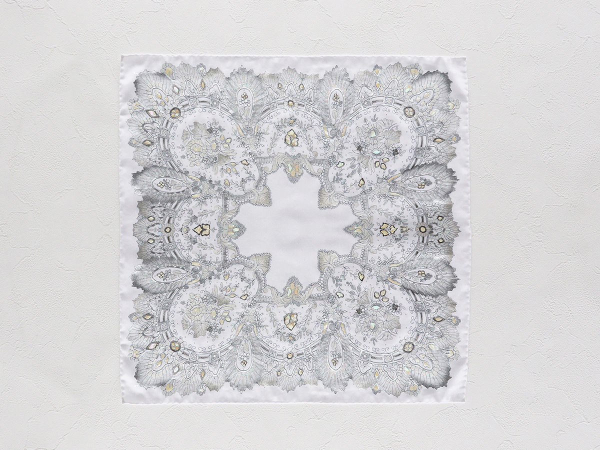 ブルーミング中西株式会社 ハンカチーフ